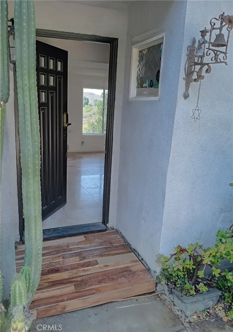 22011 Callado Way Topanga, CA 90290