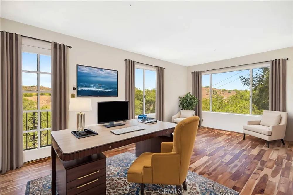 22011 Callado Way Topanga, CA 90290