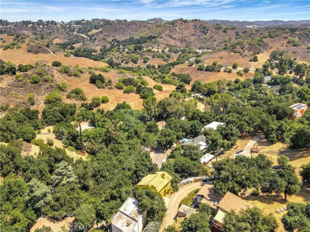 22011 Callado Way Topanga, CA 90290