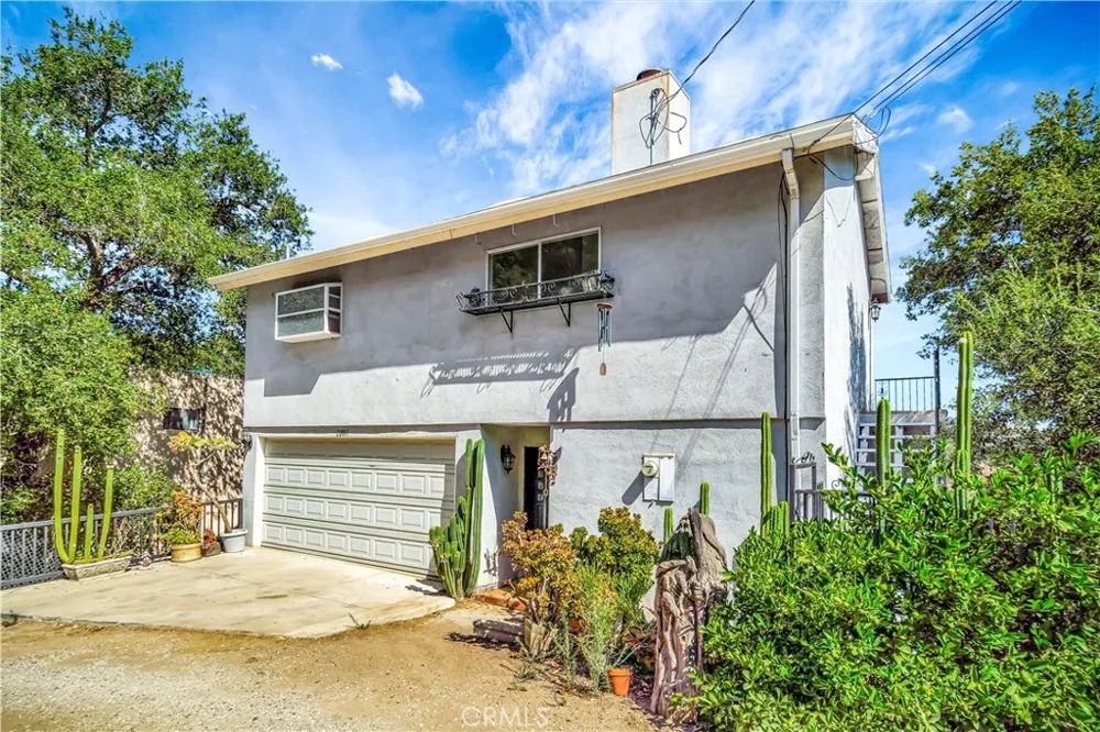 22011 Callado Way Topanga, CA 90290