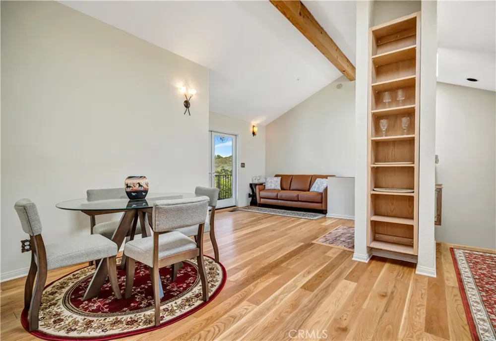 22011 Callado Way Topanga, CA 90290