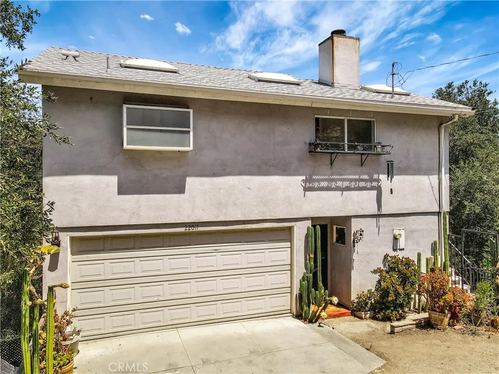 22011 Callado Way Topanga, CA 90290