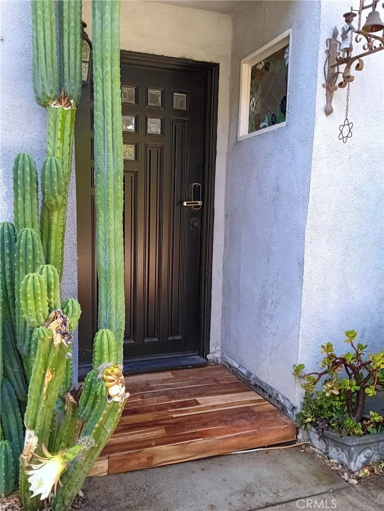 22011 Callado Way Topanga, CA 90290