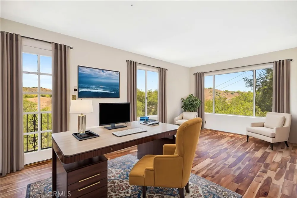 22011 Callado Way Topanga, CA 90290