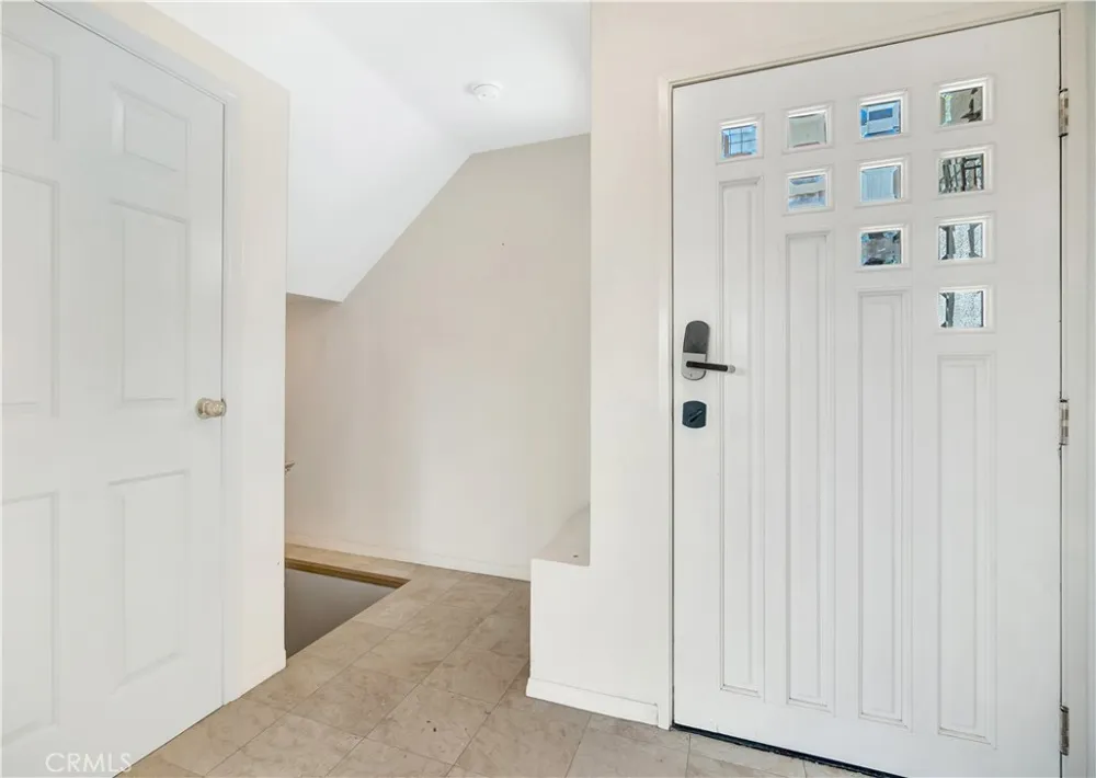 22011 Callado Way Topanga, CA 90290