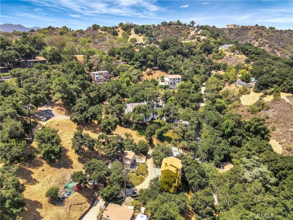 22011 Callado Way Topanga, CA 90290