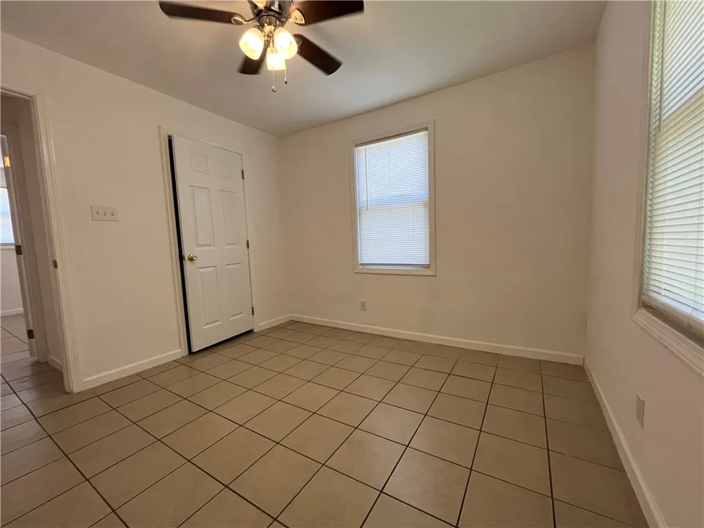 629 Lopez Street Taft, TX 78390
