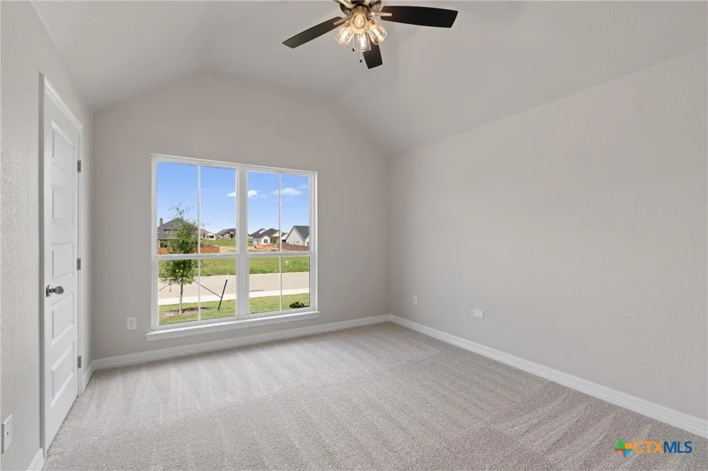 1313 Red Rock Road Hewitt, TX 76643