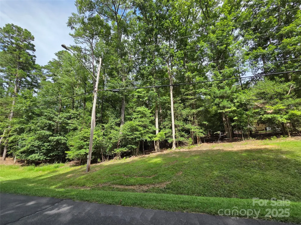 242 Creswell Road Mount Gilead, NC 27306