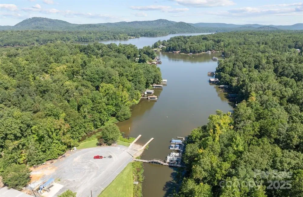 242 Creswell Road Mount Gilead, NC 27306