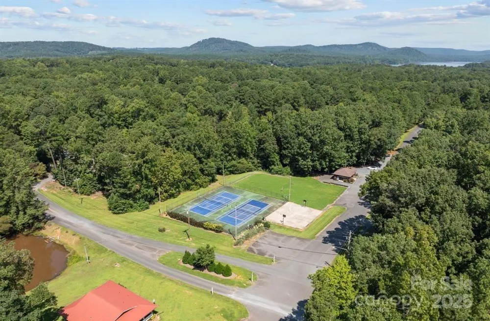 242 Creswell Road Mount Gilead, NC 27306