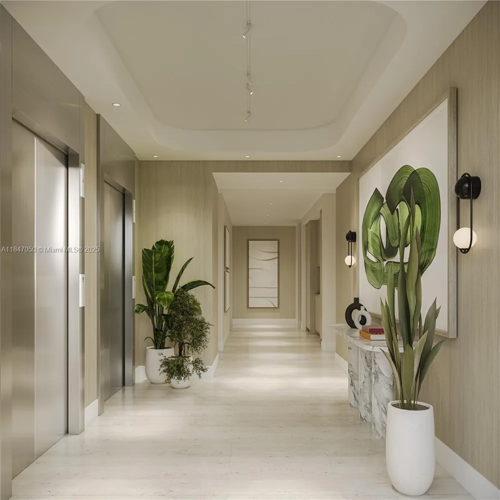 758 NW 2nd St #410 Miami, FL 33128