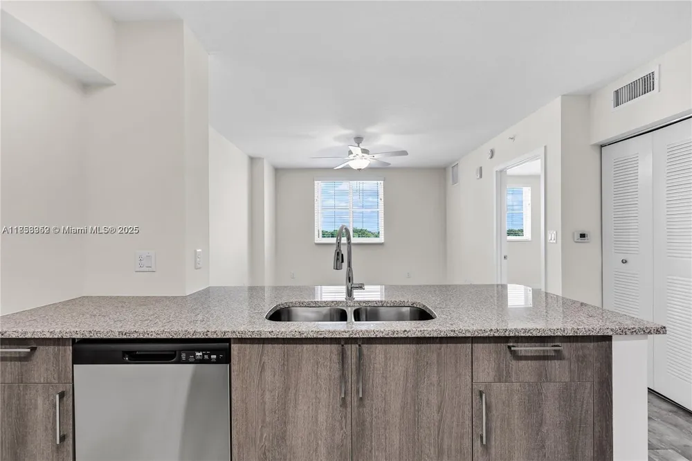400 NW 112th Ave #718 Sweetwater, FL 33172