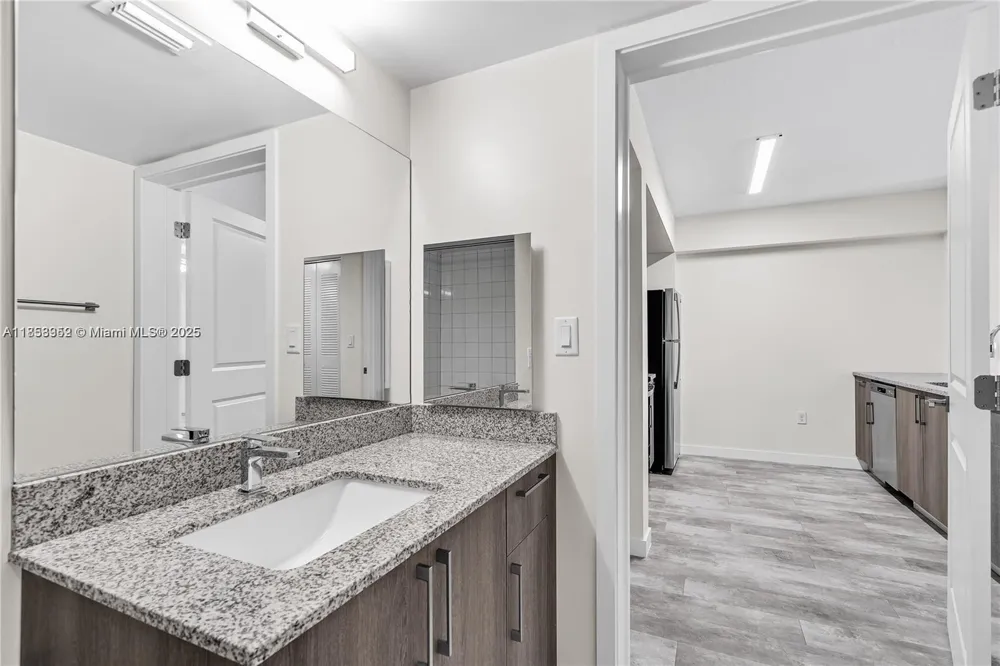 400 NW 112th Ave #718 Sweetwater, FL 33172