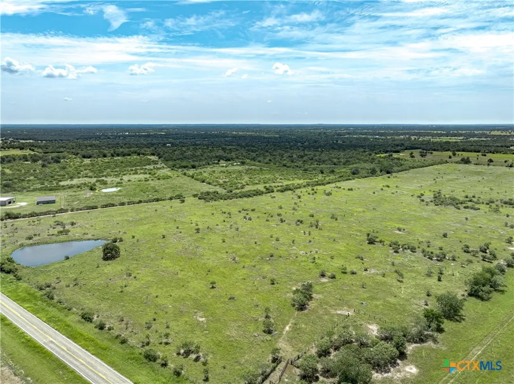 6144 Fm-2237 Flatonia, TX 78941