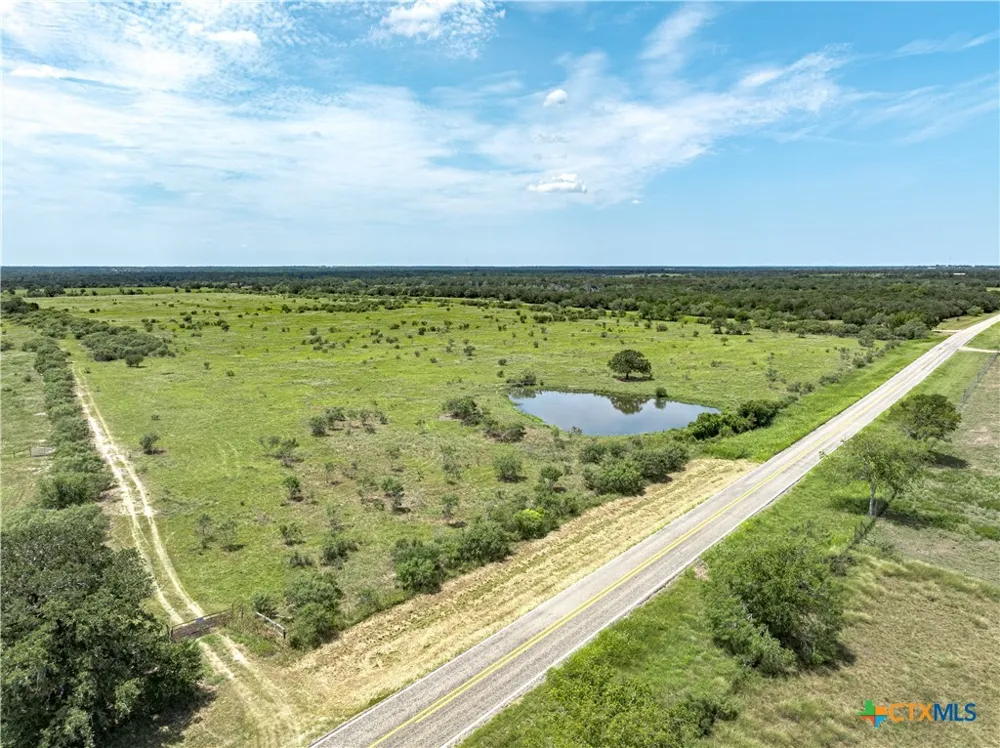 6144 Fm-2237 Flatonia, TX 78941