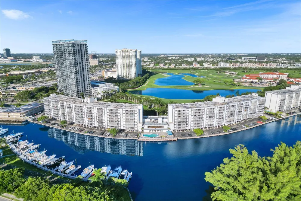 200 Diplomat Pkwy #423 Hallandale Beach, FL 33009