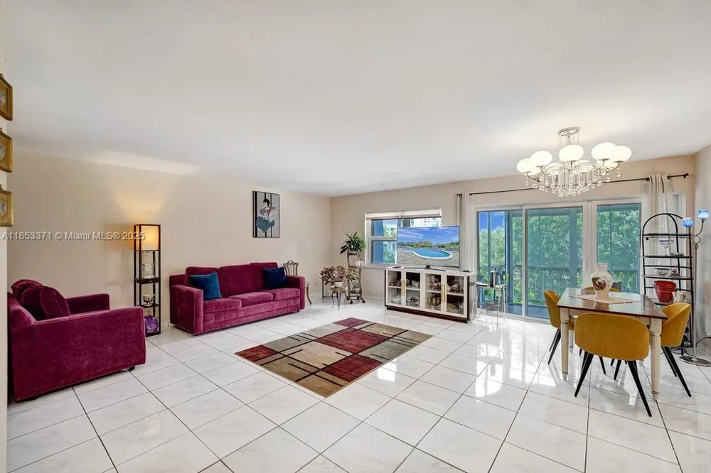 200 Diplomat Pkwy #423 Hallandale Beach, FL 33009