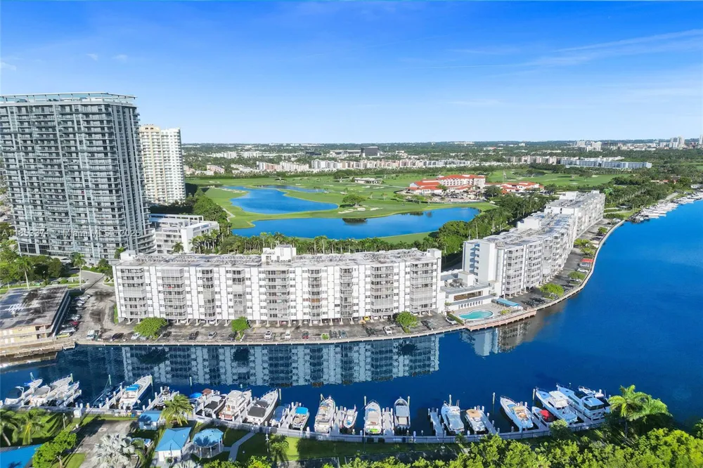 200 Diplomat Pkwy #423 Hallandale Beach, FL 33009