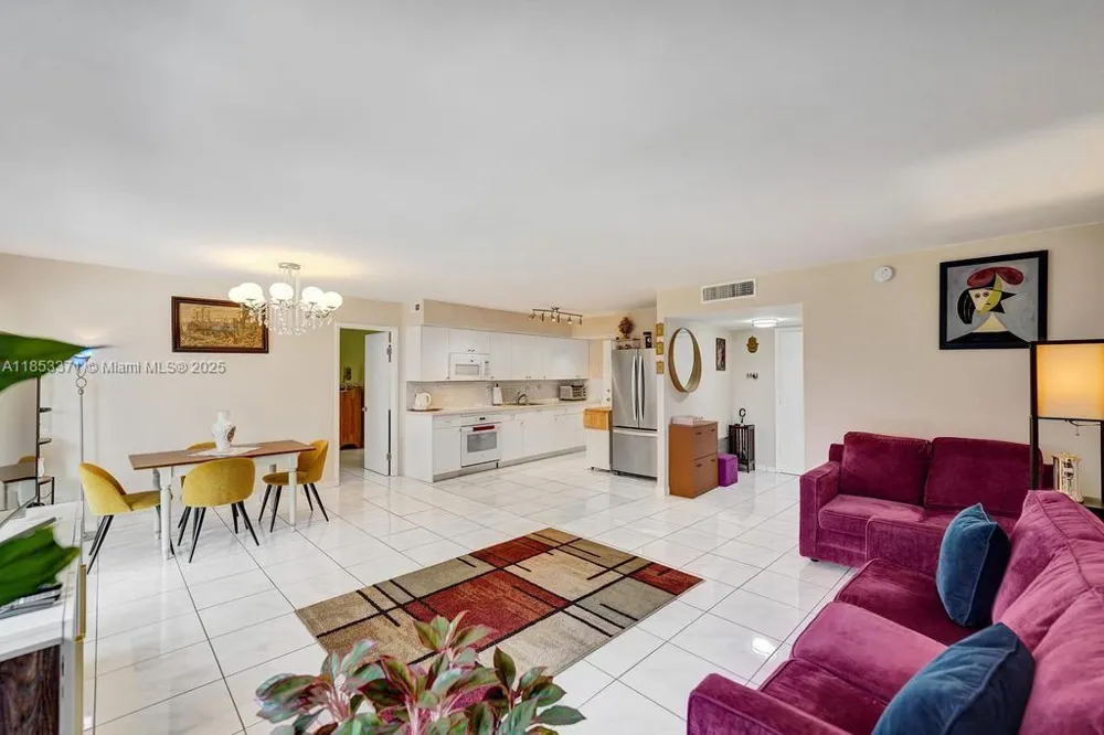 200 Diplomat Pkwy #423 Hallandale Beach, FL 33009