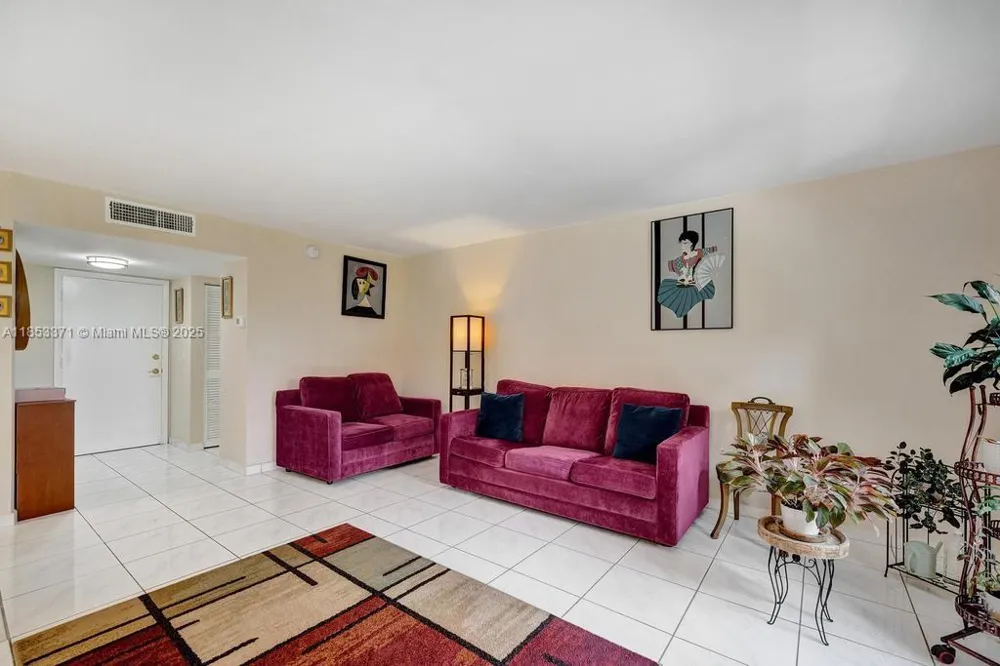 200 Diplomat Pkwy #423 Hallandale Beach, FL 33009
