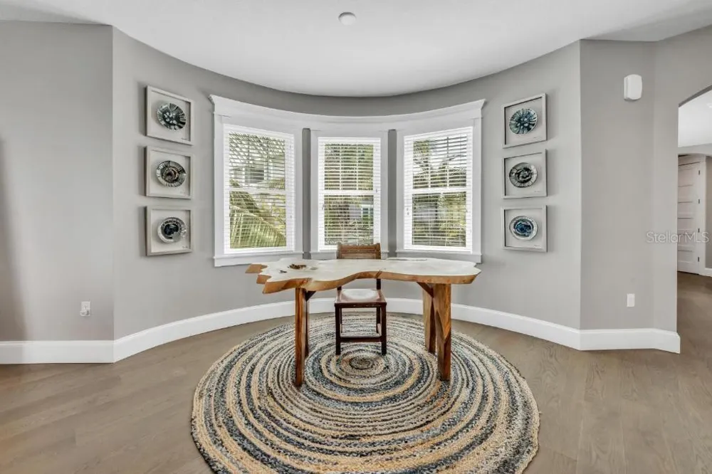 112 11TH STREET S Bradenton Beach, FL 34217