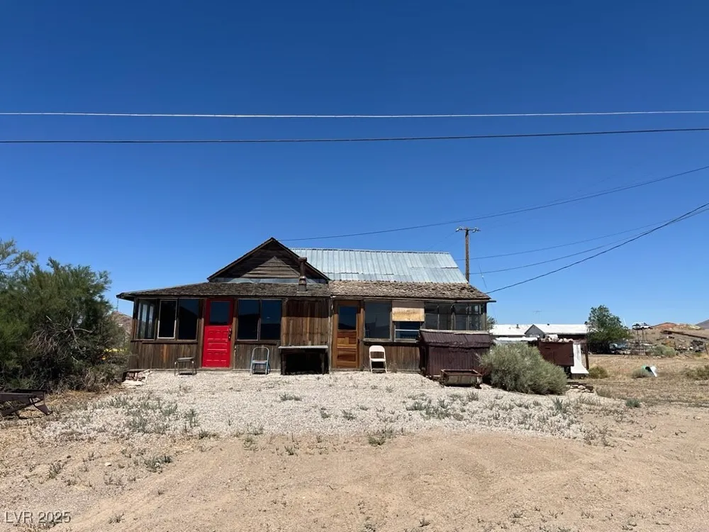 901 E Myers Avenue Goldfield, NV 89013