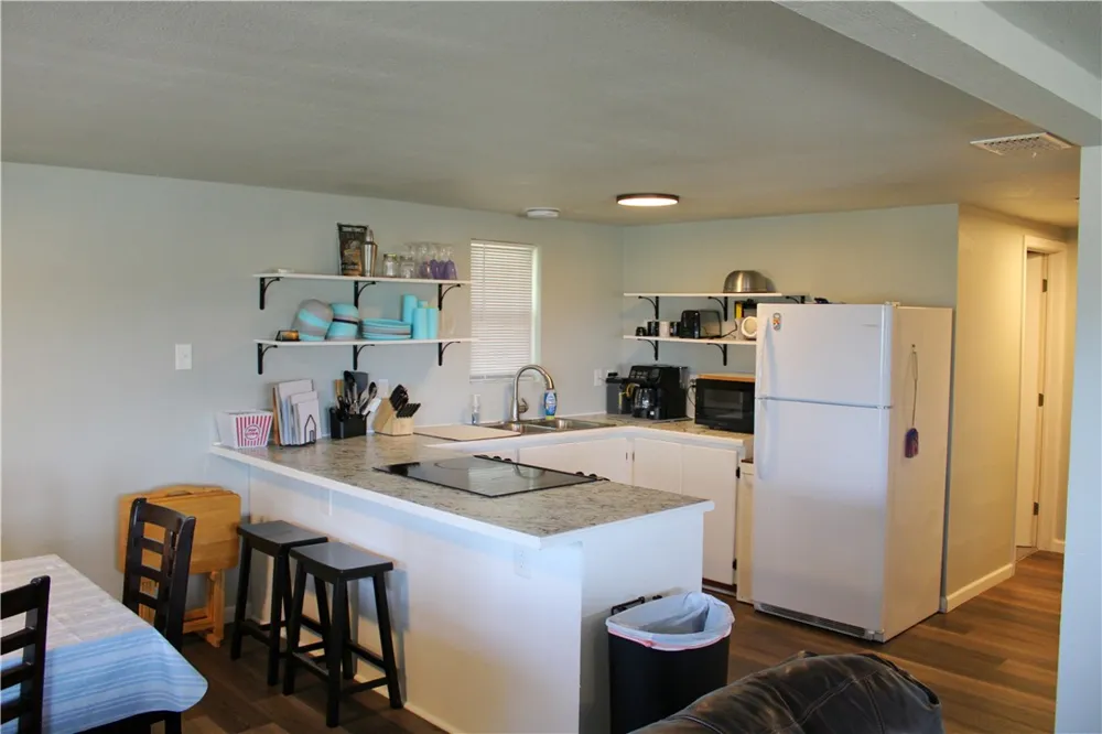 1280 E County Road 2328 Riviera, TX 78379