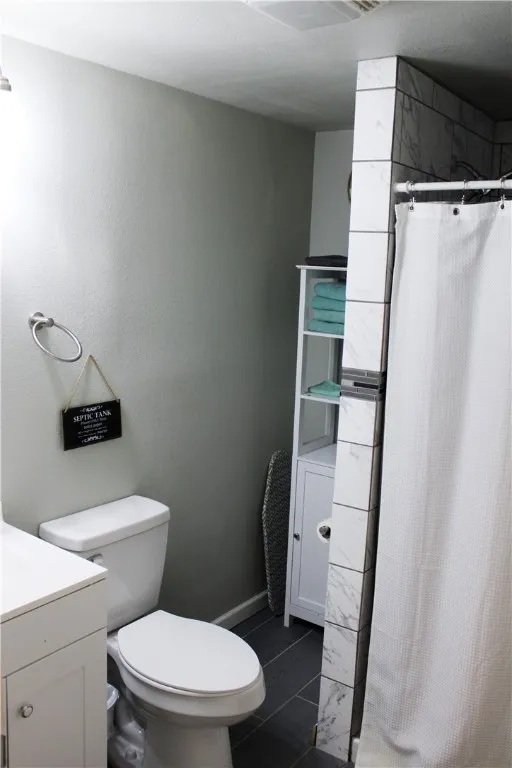 1280 E County Road 2328 Riviera, TX 78379