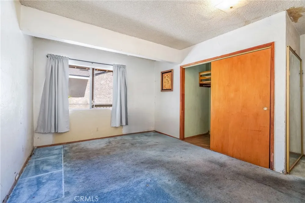 2439 California Street Walnut Park, CA 90255