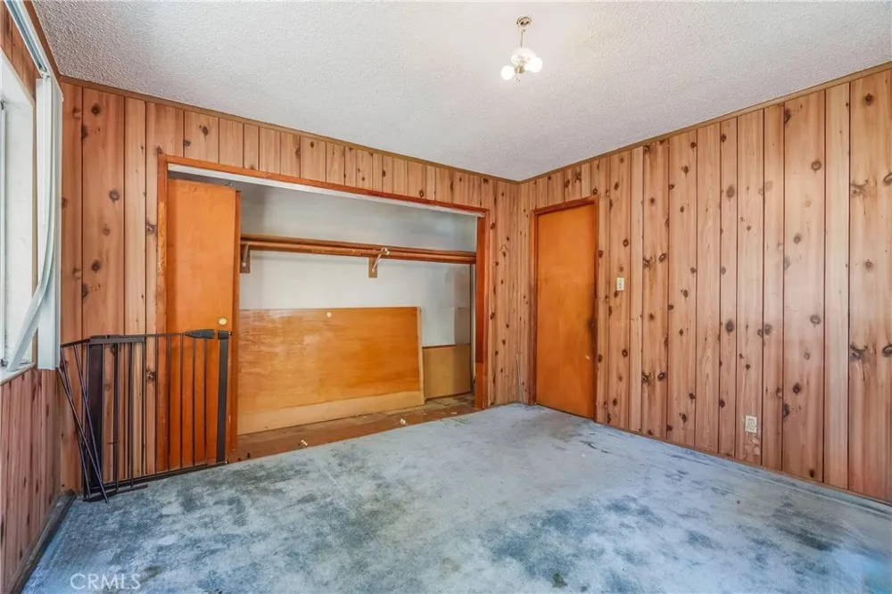 2439 California Street Walnut Park, CA 90255