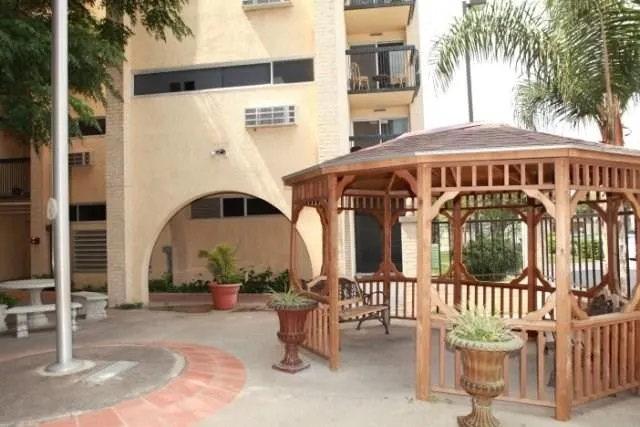 201 13th Avenue Avenue #100 Edinburg, TX 78541