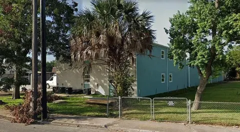 1109 E North Street #20