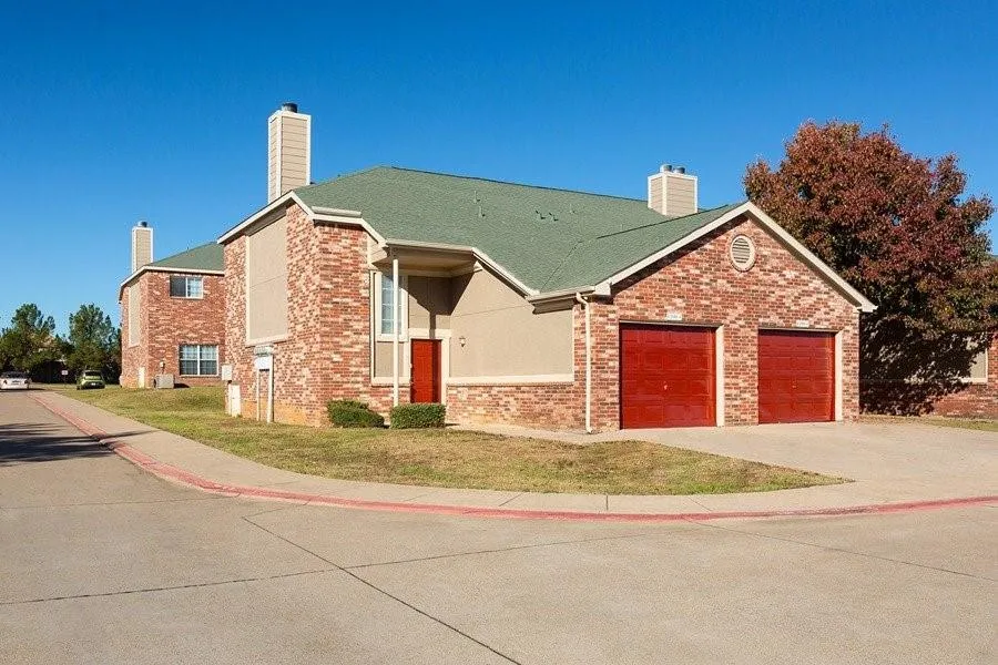 2201 Sycamore School Road Fort Worth, TX 76134