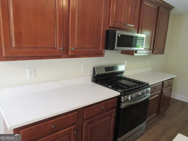 191 Tumlin Creek RD Roopville, GA 30170