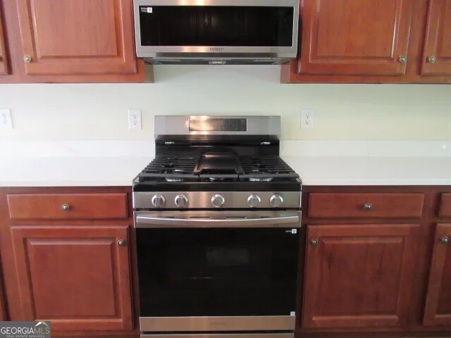 191 Tumlin Creek RD Roopville, GA 30170