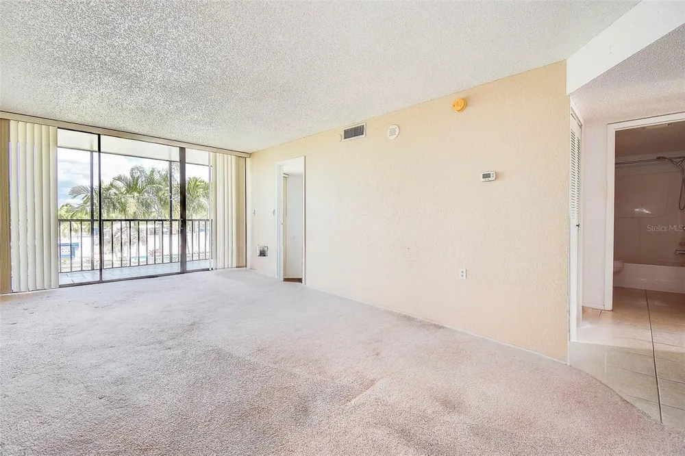 1000 COVE CAY DRIVE #2C Clearwater, FL 33760