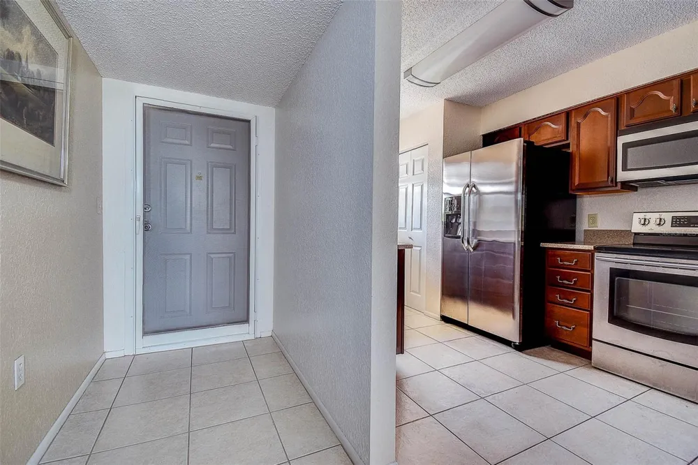 1000 COVE CAY DRIVE #2C Clearwater, FL 33760