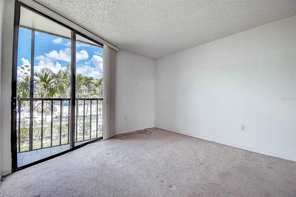 1000 COVE CAY DRIVE #2C Clearwater, FL 33760