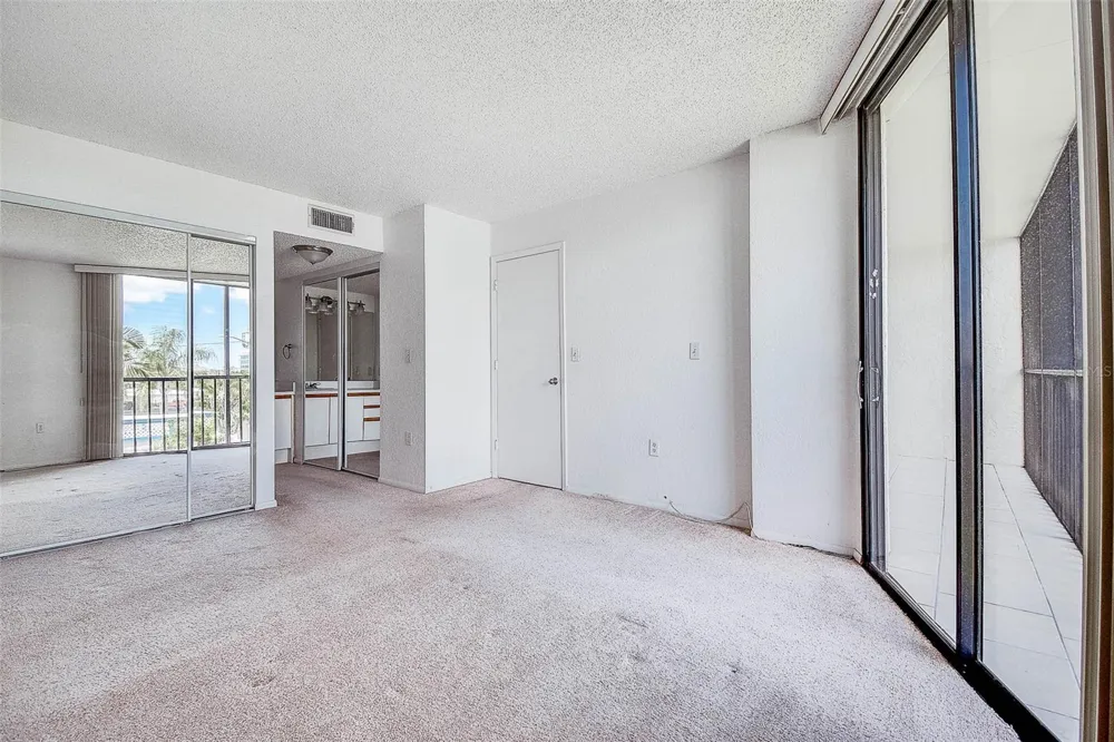 1000 COVE CAY DRIVE #2C Clearwater, FL 33760