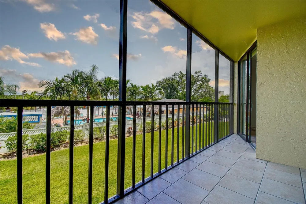 1000 COVE CAY DRIVE #2C Clearwater, FL 33760