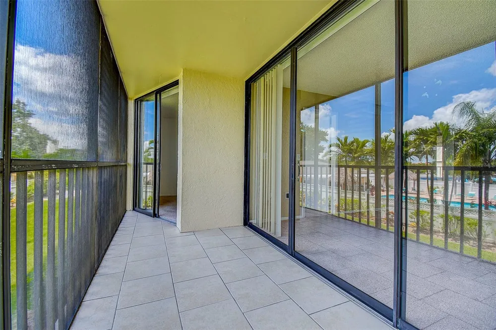 1000 COVE CAY DRIVE #2C Clearwater, FL 33760