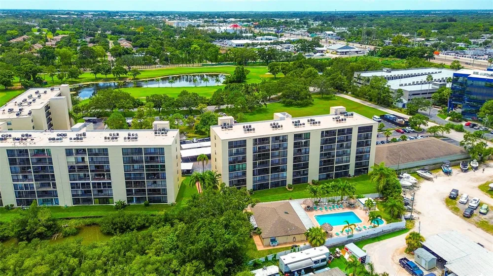 1000 COVE CAY DRIVE #2C Clearwater, FL 33760