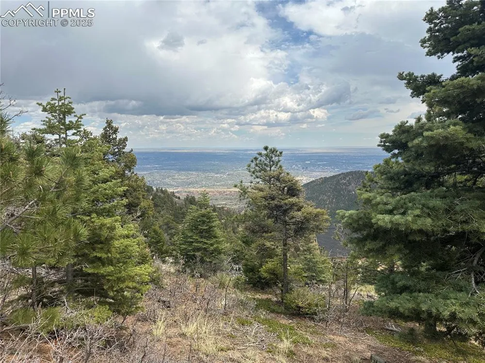 275 Upper Vista Road Manitou Springs, CO 80829