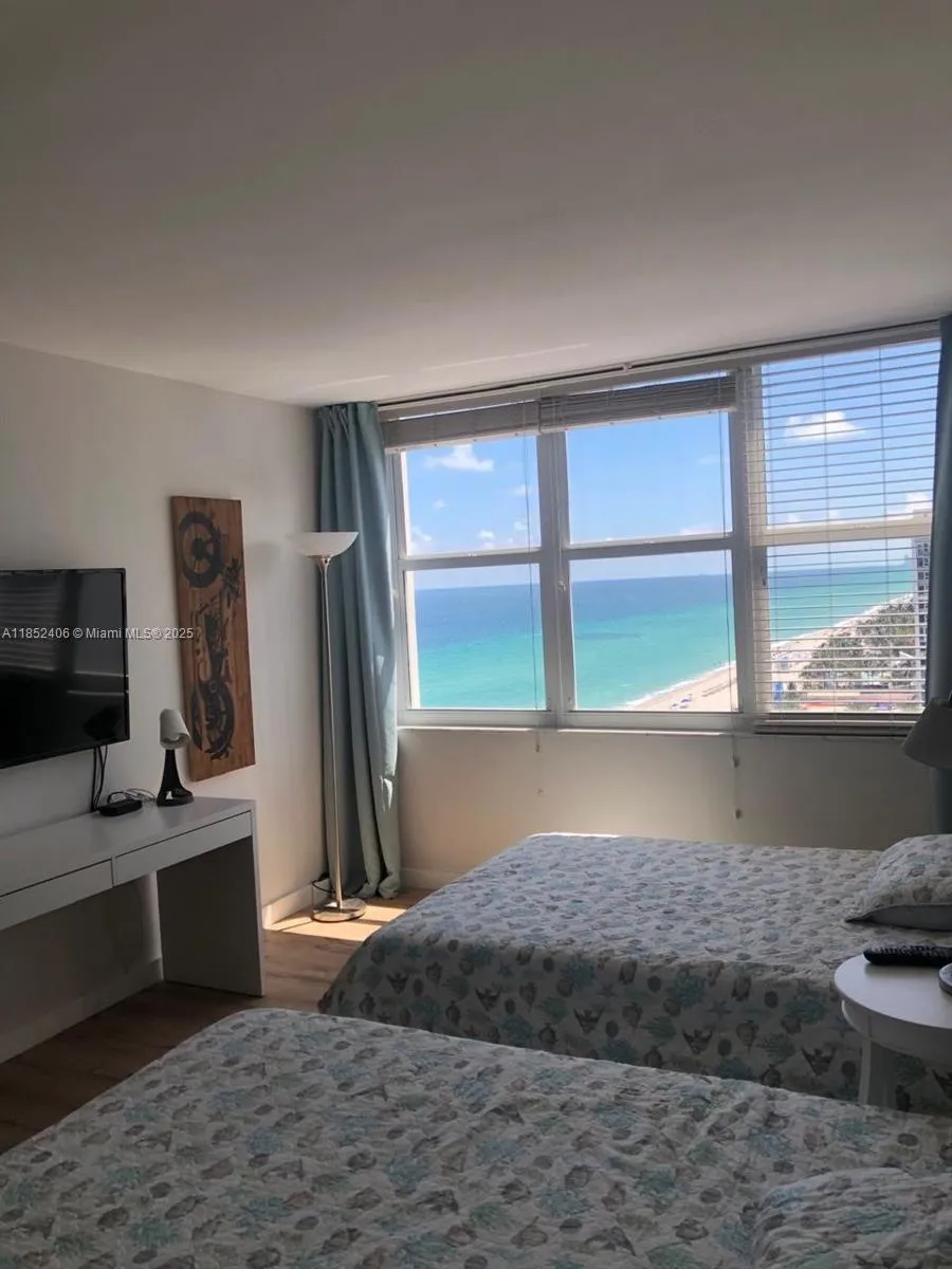 2751 S Ocean Dr #1406-S Hollywood, FL 33019