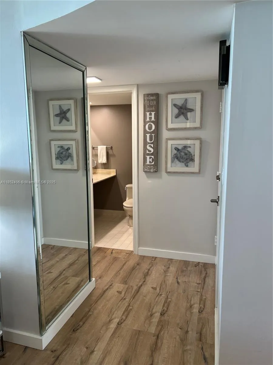 2751 S Ocean Dr #1406-S Hollywood, FL 33019