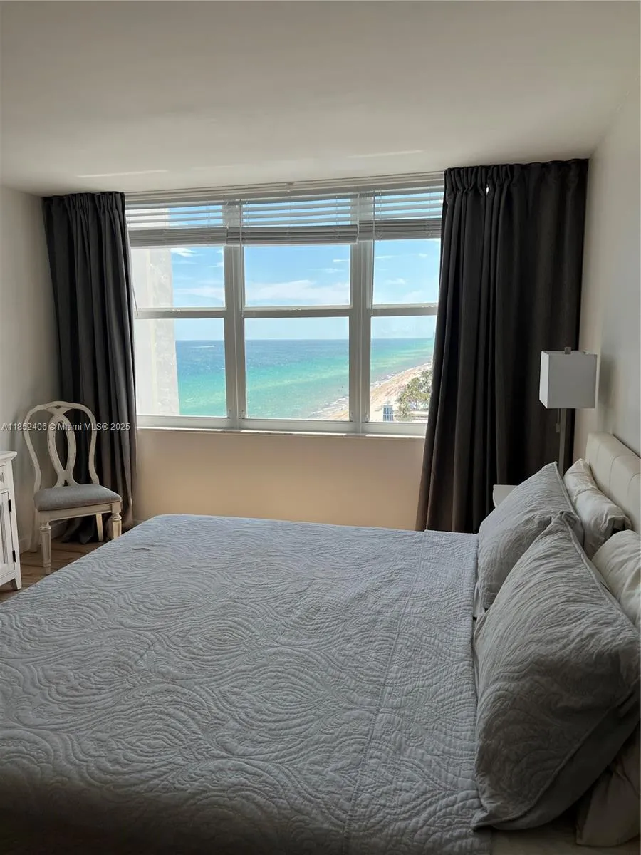2751 S Ocean Dr #1406-S Hollywood, FL 33019