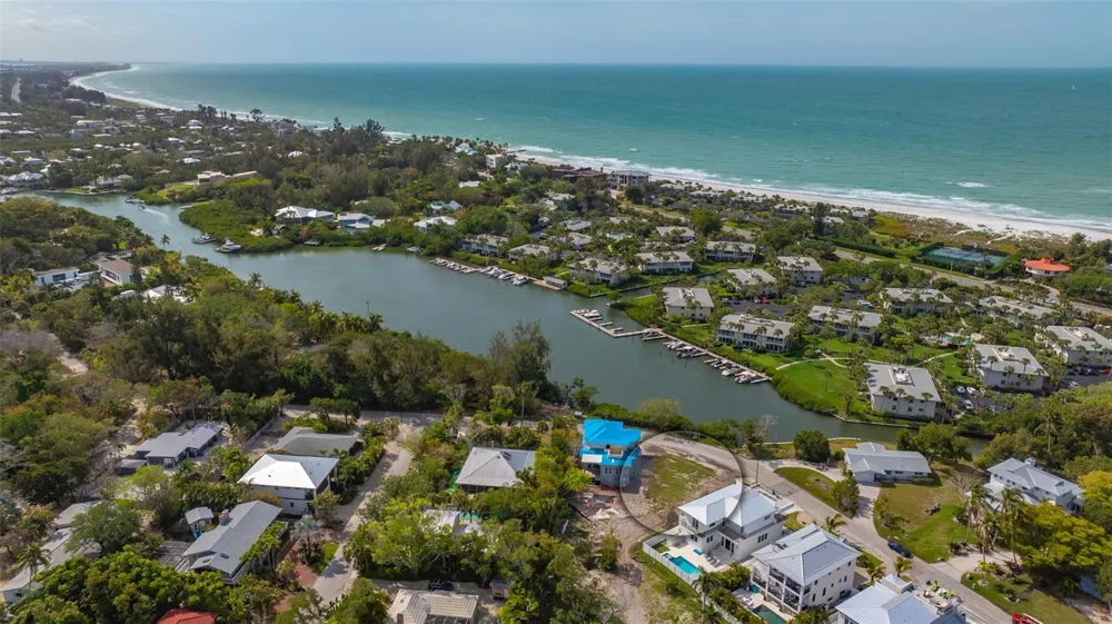6800 LONGBOAT DRIVE S Longboat Key, FL 34228