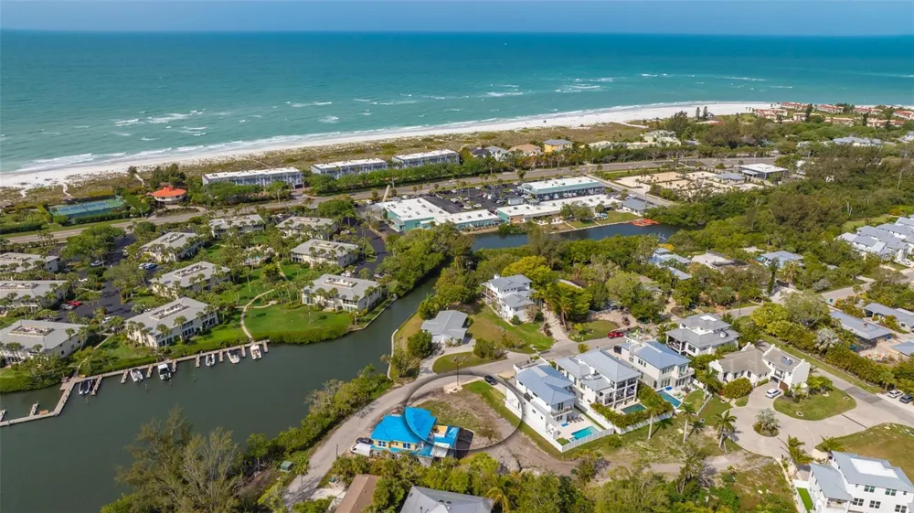 6800 LONGBOAT DRIVE S Longboat Key, FL 34228