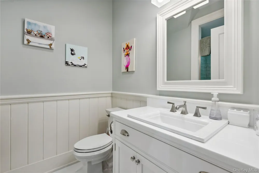 29 Wood Edge Court Water Mill, NY 11976